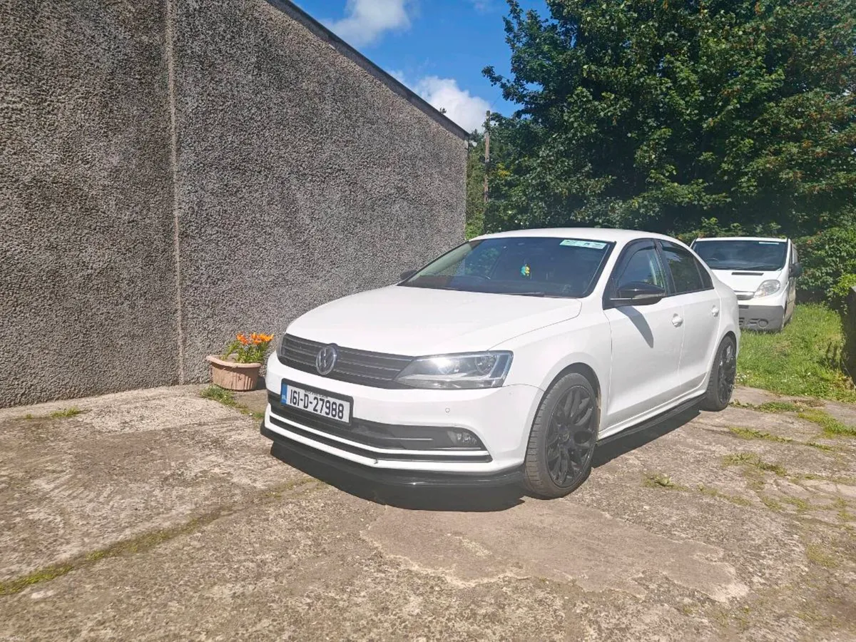 Volkswagen Jetta 2.0TDI Bluemotion (170bhp) - Image 1