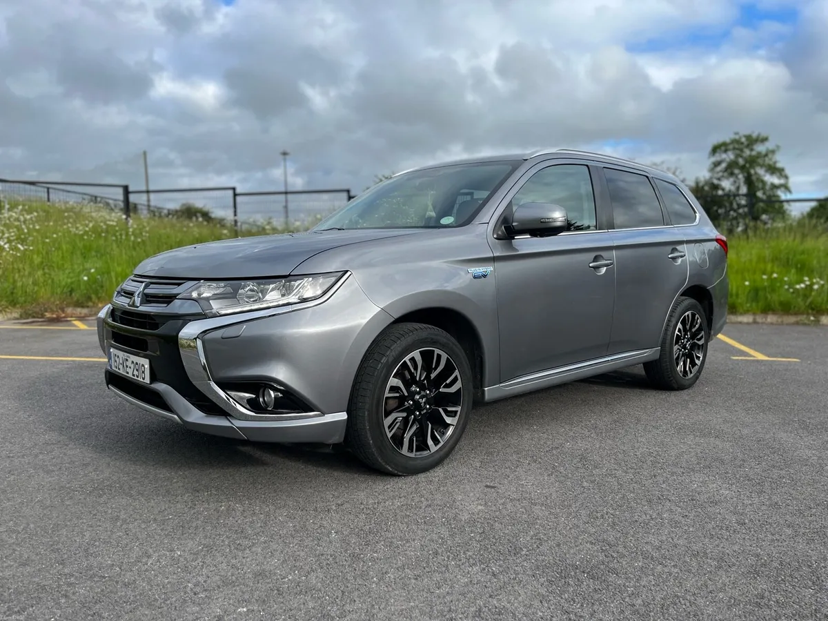 Mitsubishi Outlander 2.0 PHEV, *NEW NCT* HUGE SPEC - Image 1
