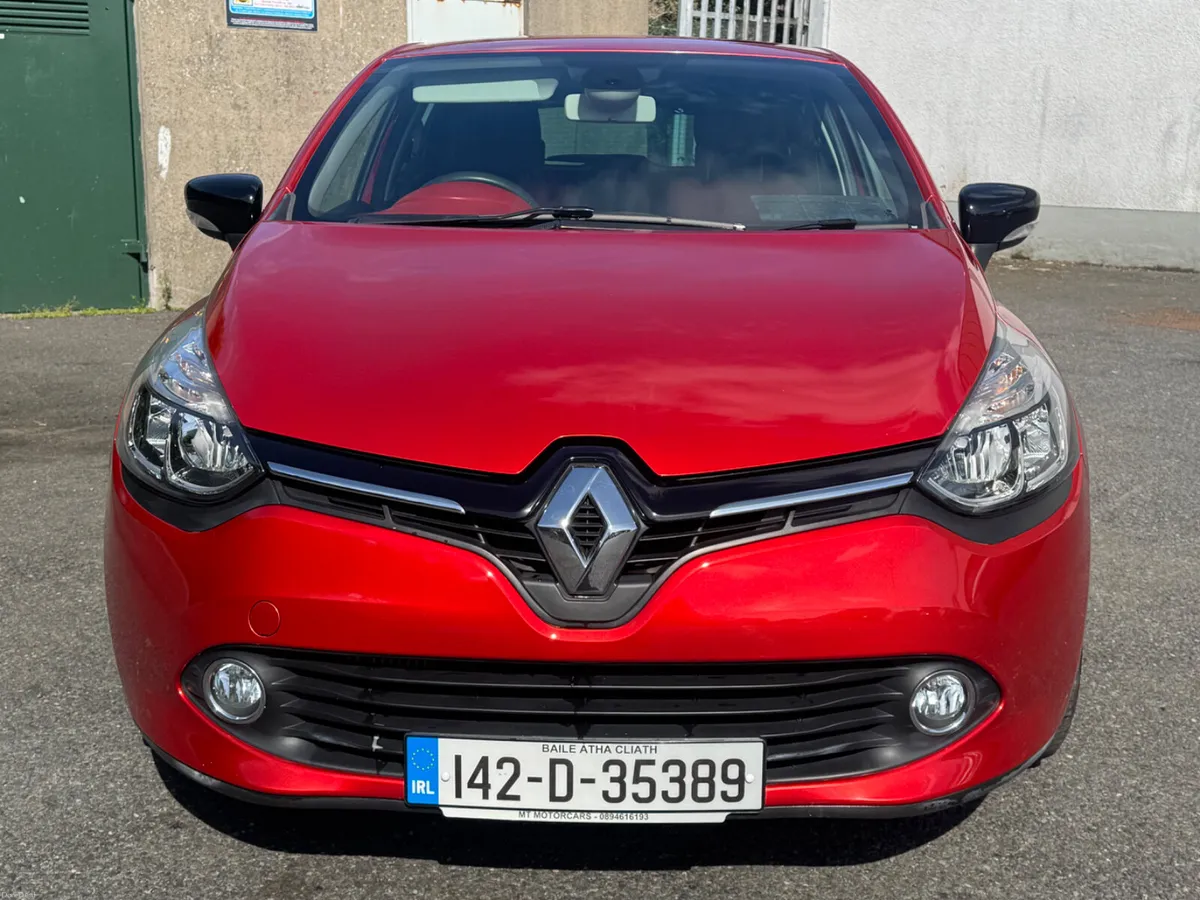 Renault Clio 1.2 Automatic Low mileage - Image 3