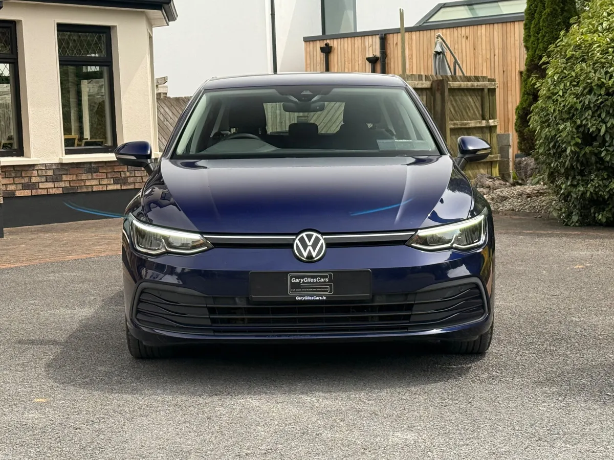Stunning 221 Volkswagen Golf Life! - Image 2