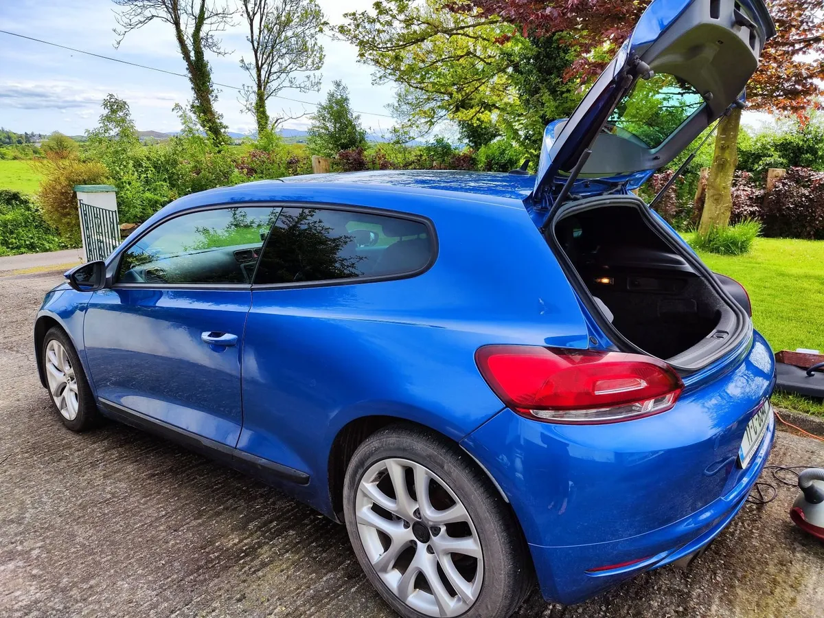 Volkswagen Scirocco 2011 - Image 3