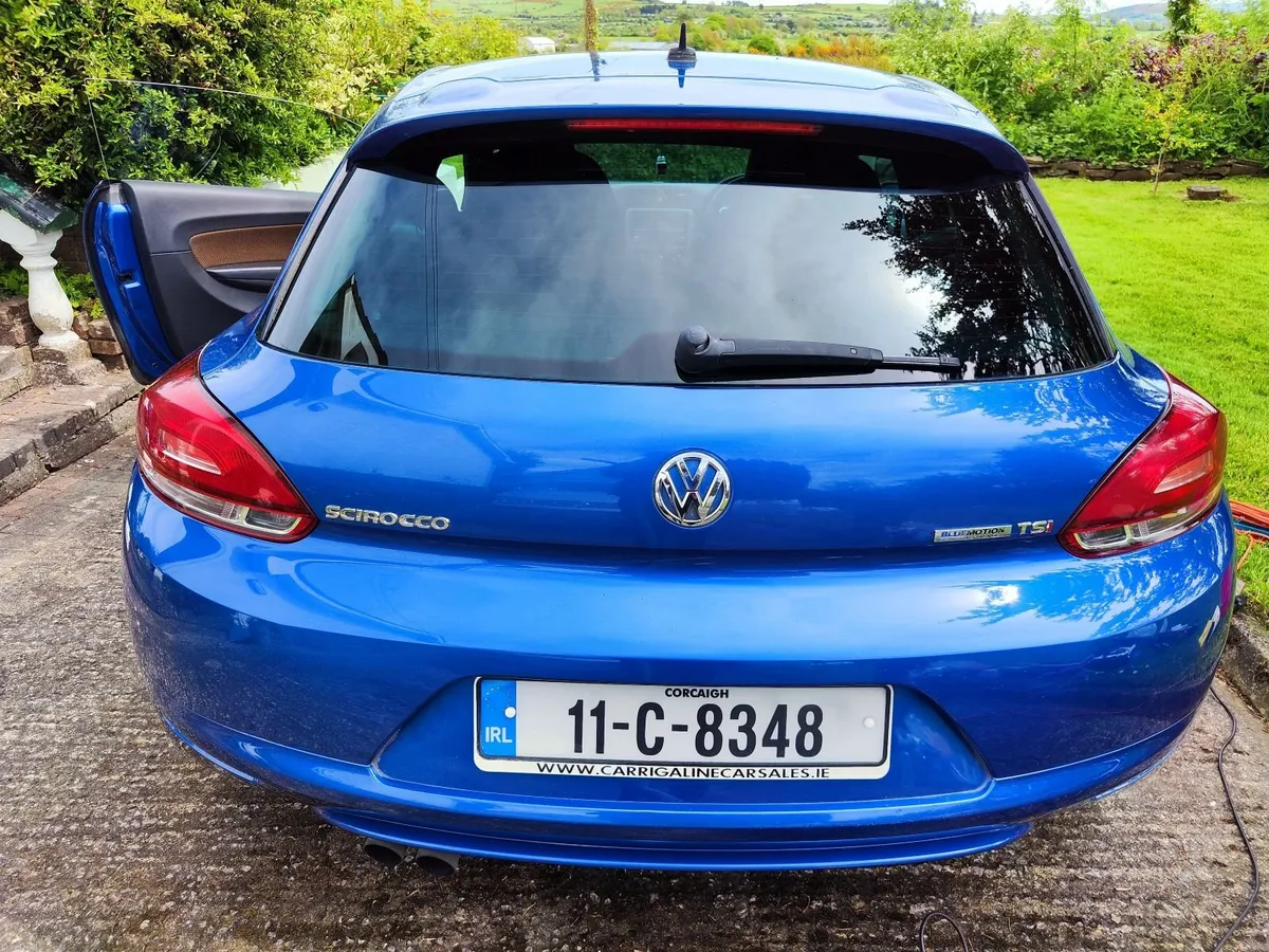 Volkswagen Scirocco 2011 - Image 4