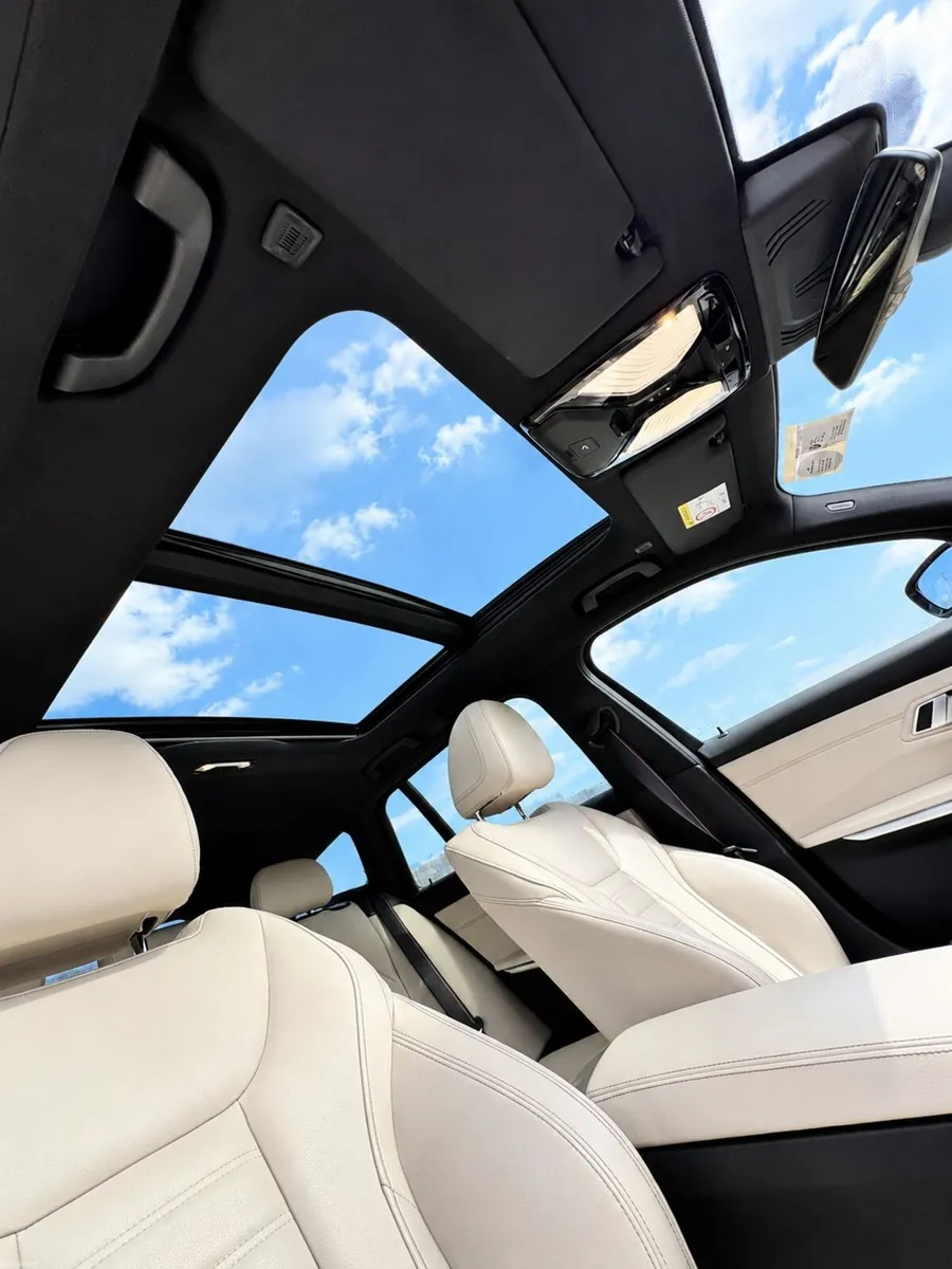 BMW 3-Series 2021 - Image 2