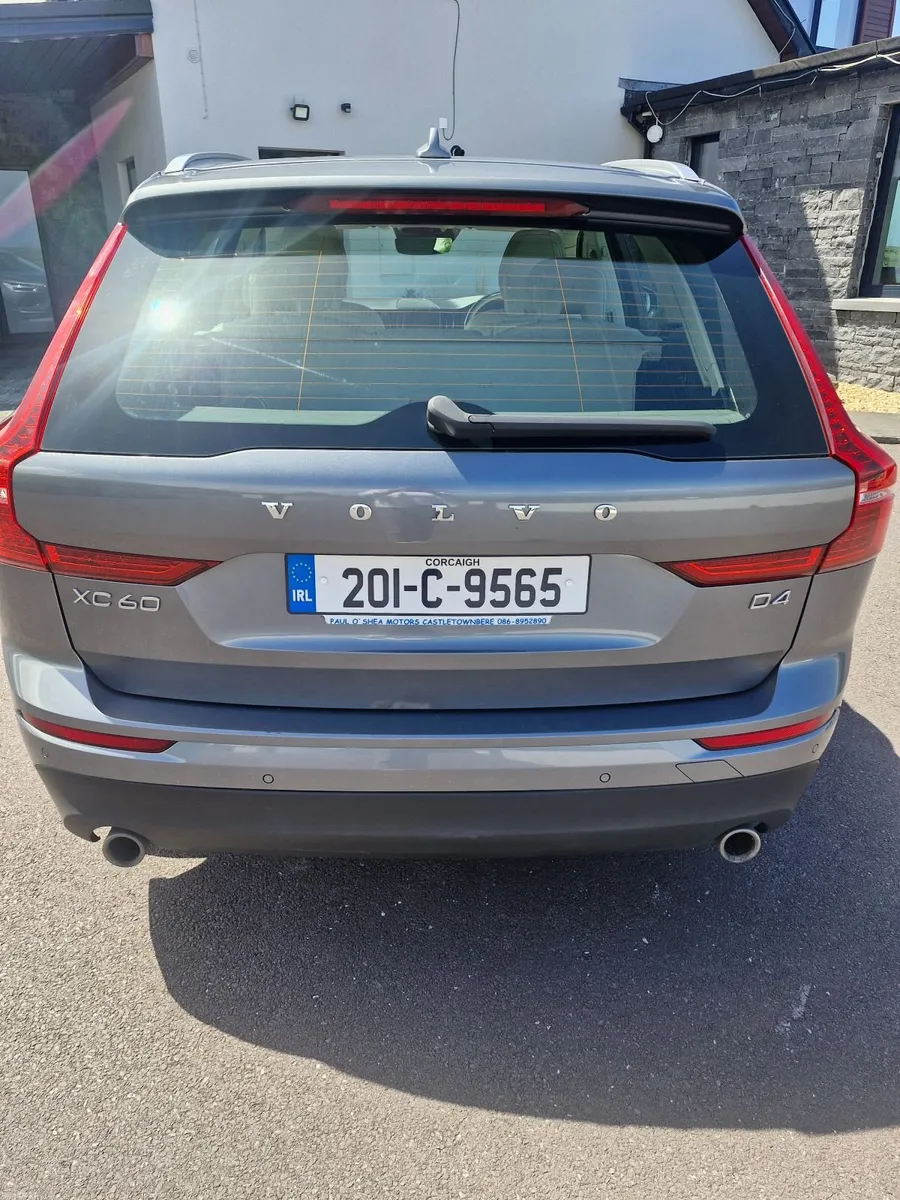 Volvo XC60 2020 - Image 5