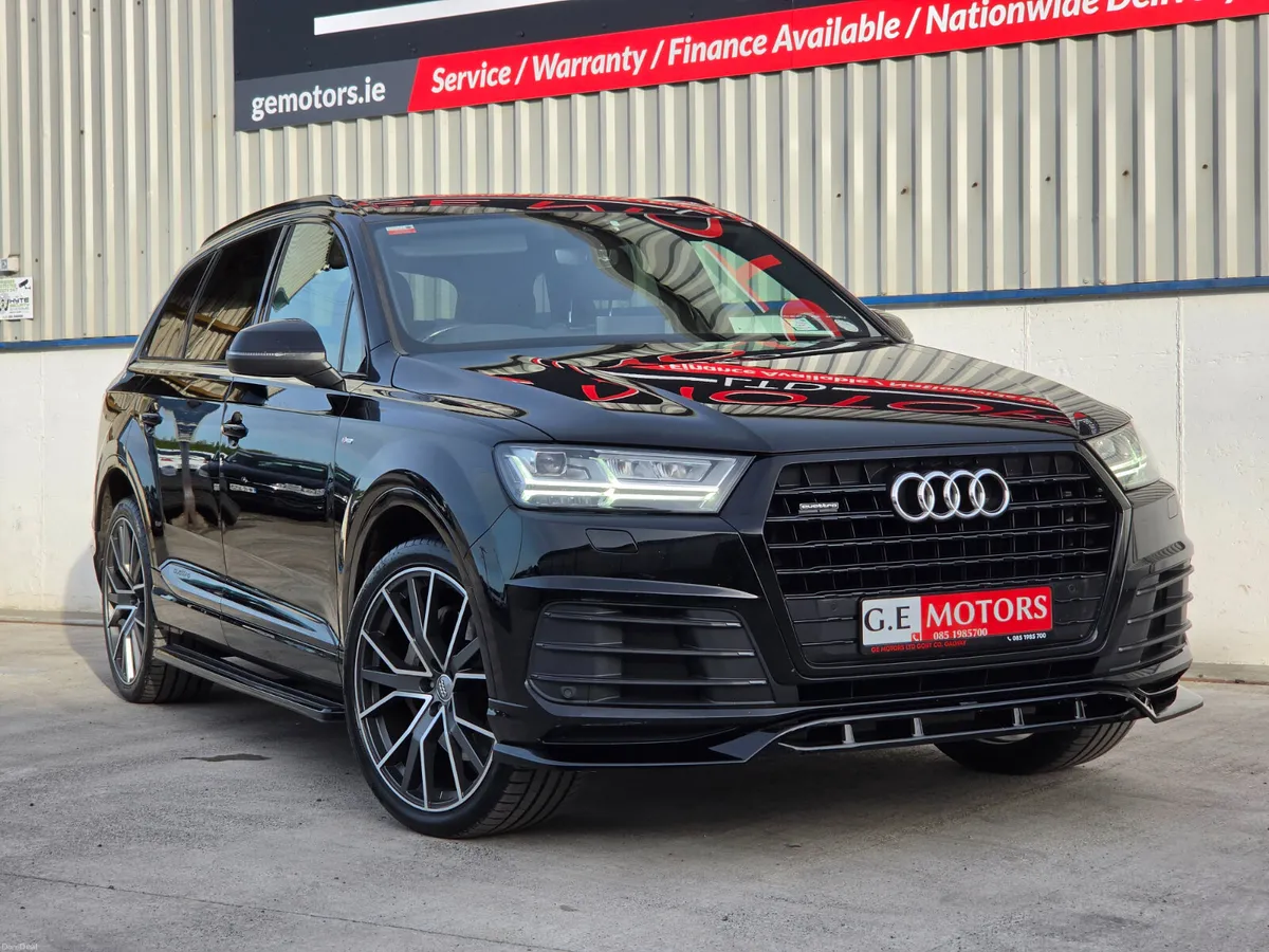 AUDI Q7 2017 BLACK EDT × MAXTON STYLING 7 SEATER - Image 1