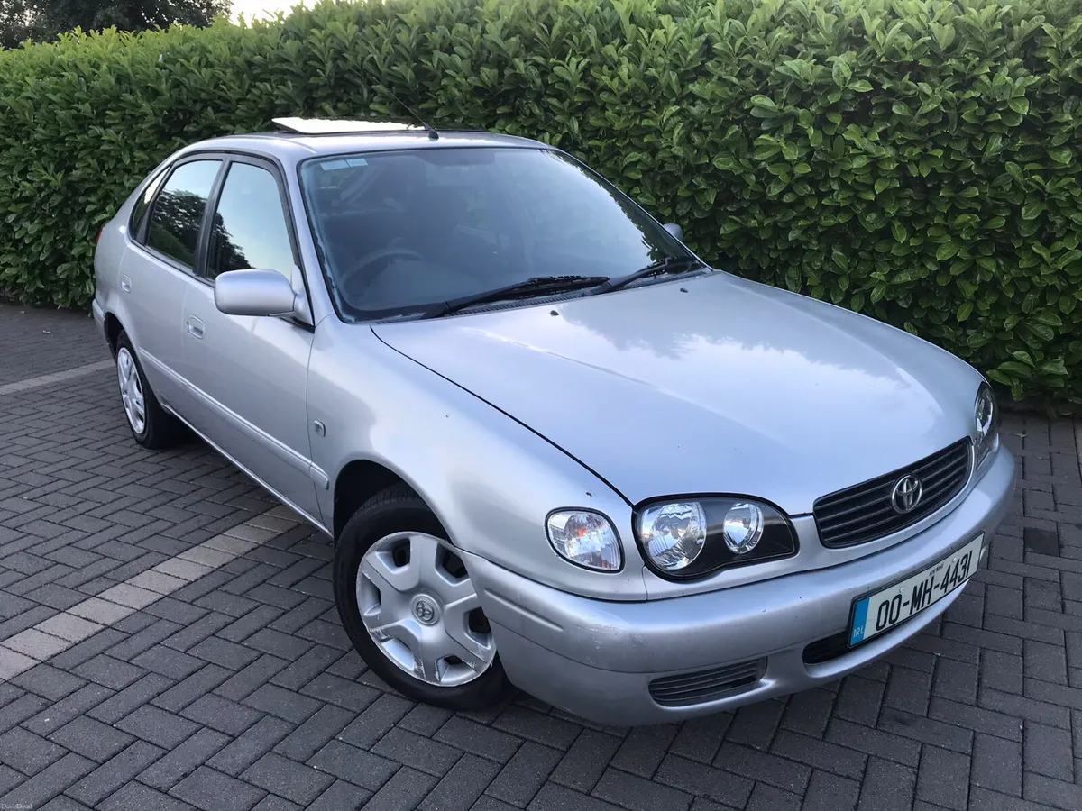 2000 TOYOTA COROLLA CLASSIC ONLY PASSED NCT 07/27 - Image 1