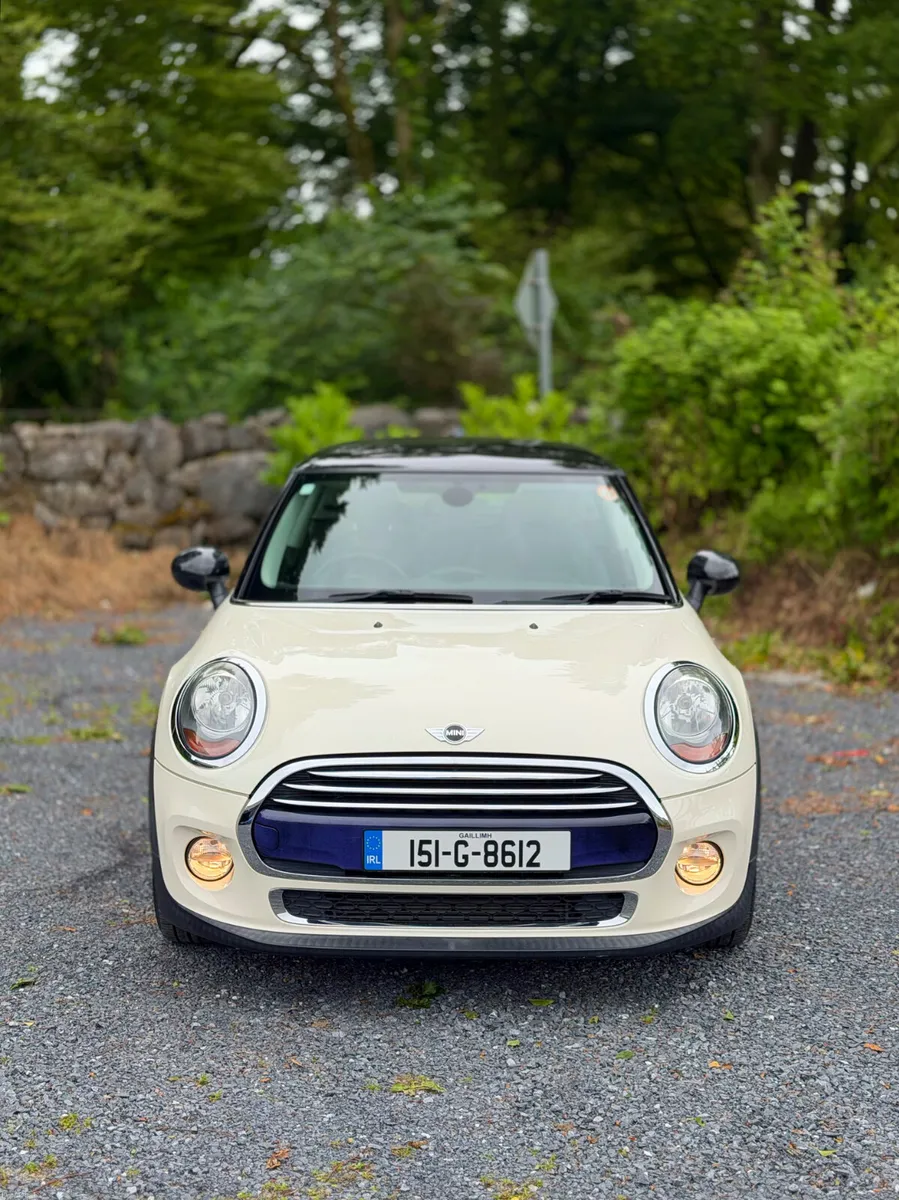 2015 Mini Cooper Auto | 81,000 KM | AUTO - Image 2
