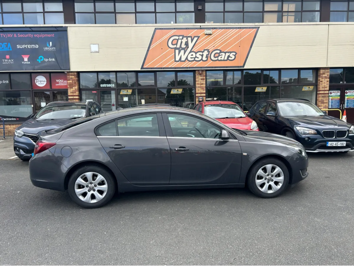 Opel Insignia 1,4 PETROL//73KLMS//1 OWNER ORIGINAL - Image 1