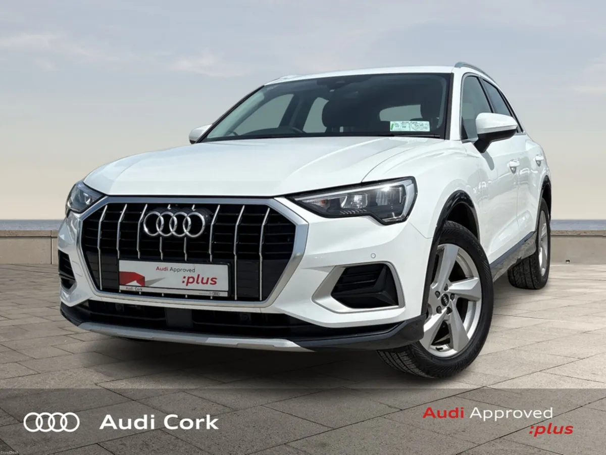 Audi Q3 2.0 35TDI SE AUTOMATIC WITH HEATED SEATS A - Image 4