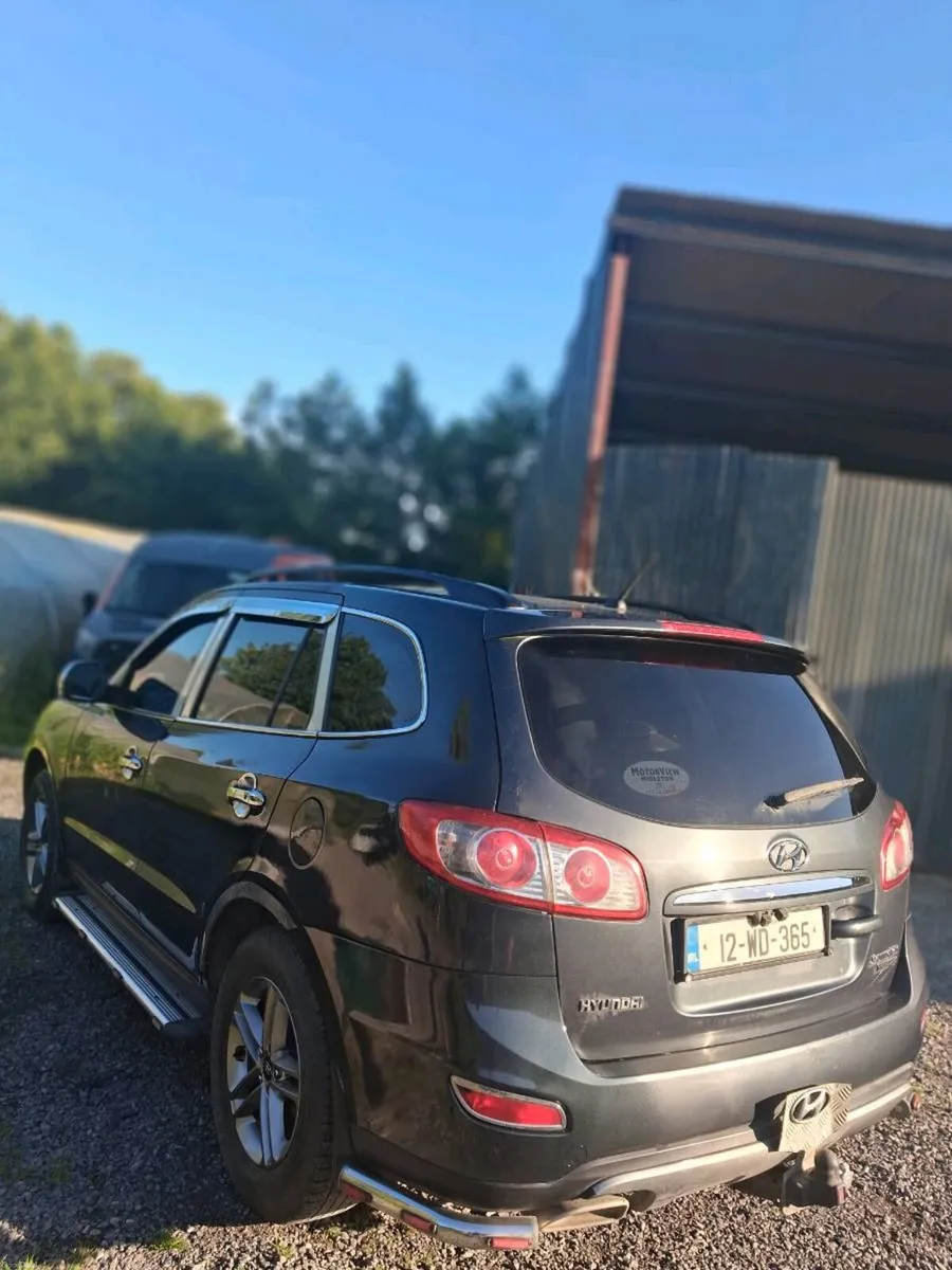 12 Hayandai santafe 2.0 Diesel New NCT & Tax  - Image 2