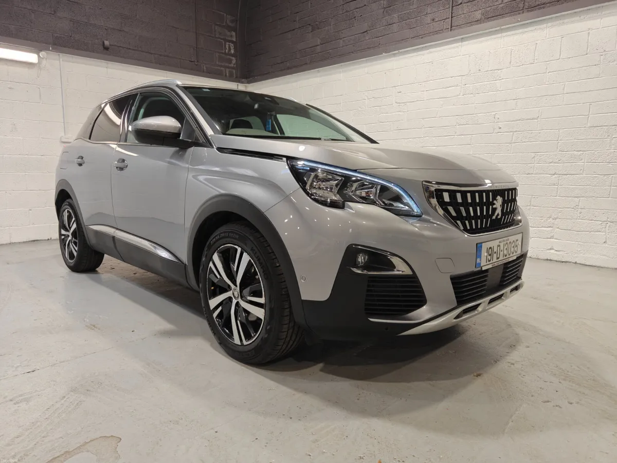 2019 PEUGEOT 3008 1.2L ALLURE LOW MILEAGE - Image 1