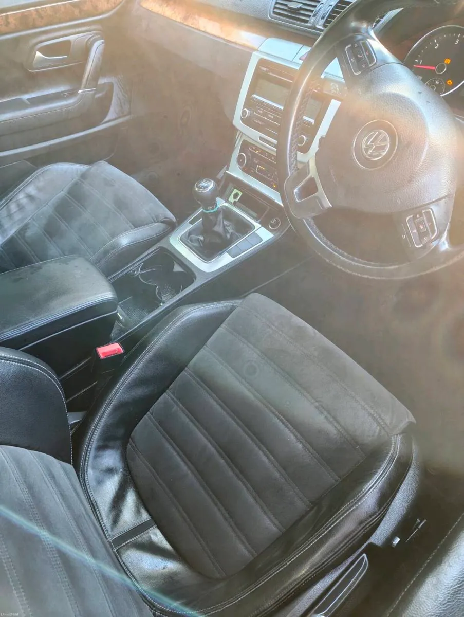 2008 volkswagen Passat CC - Image 3