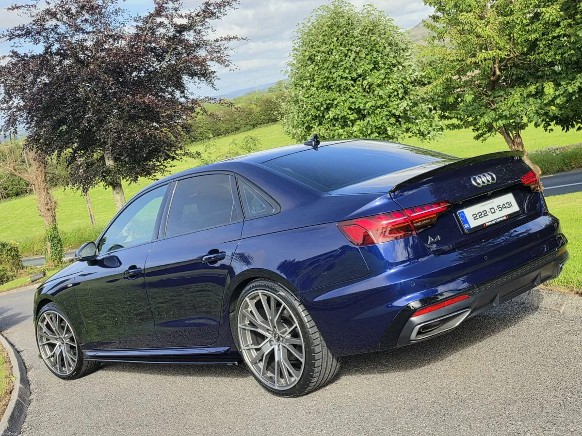 Audi A4 2022 Sline auto - Image 3