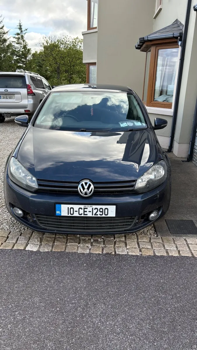 Volkswagen Golf 2010 - Image 1