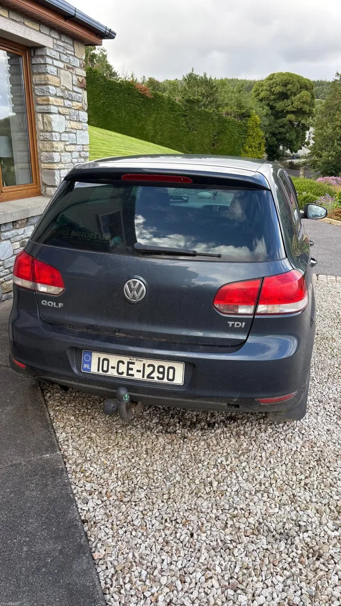 Volkswagen Golf 2010 - Image 3