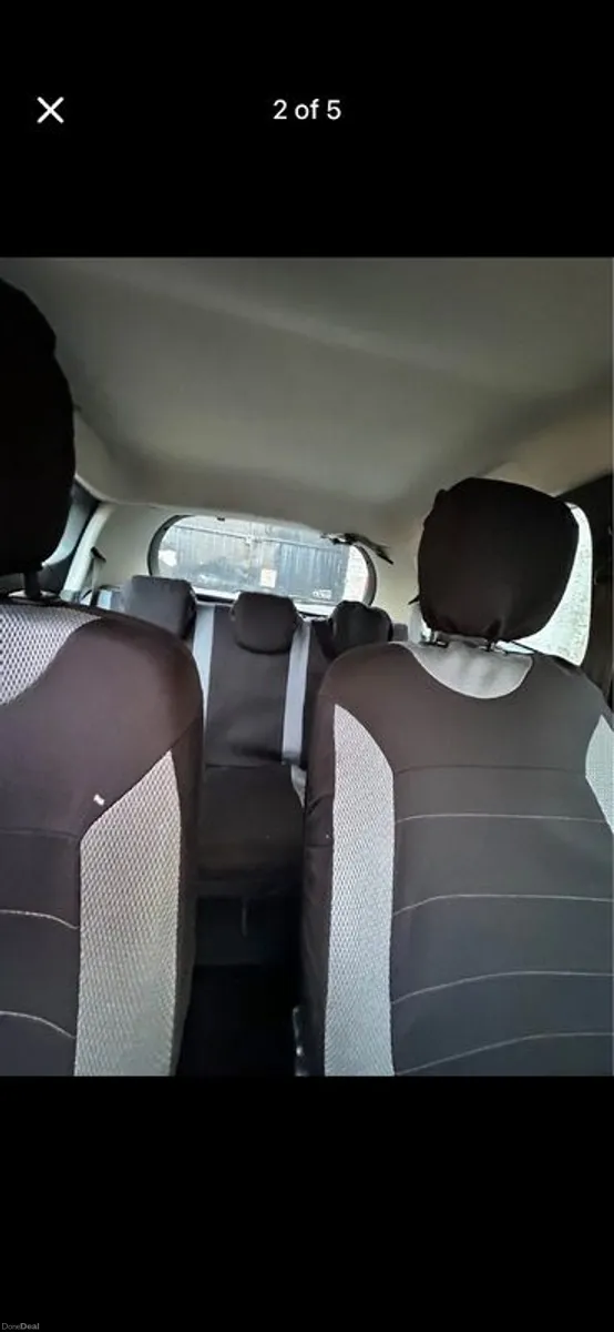 2010 Renault Clio - Image 2
