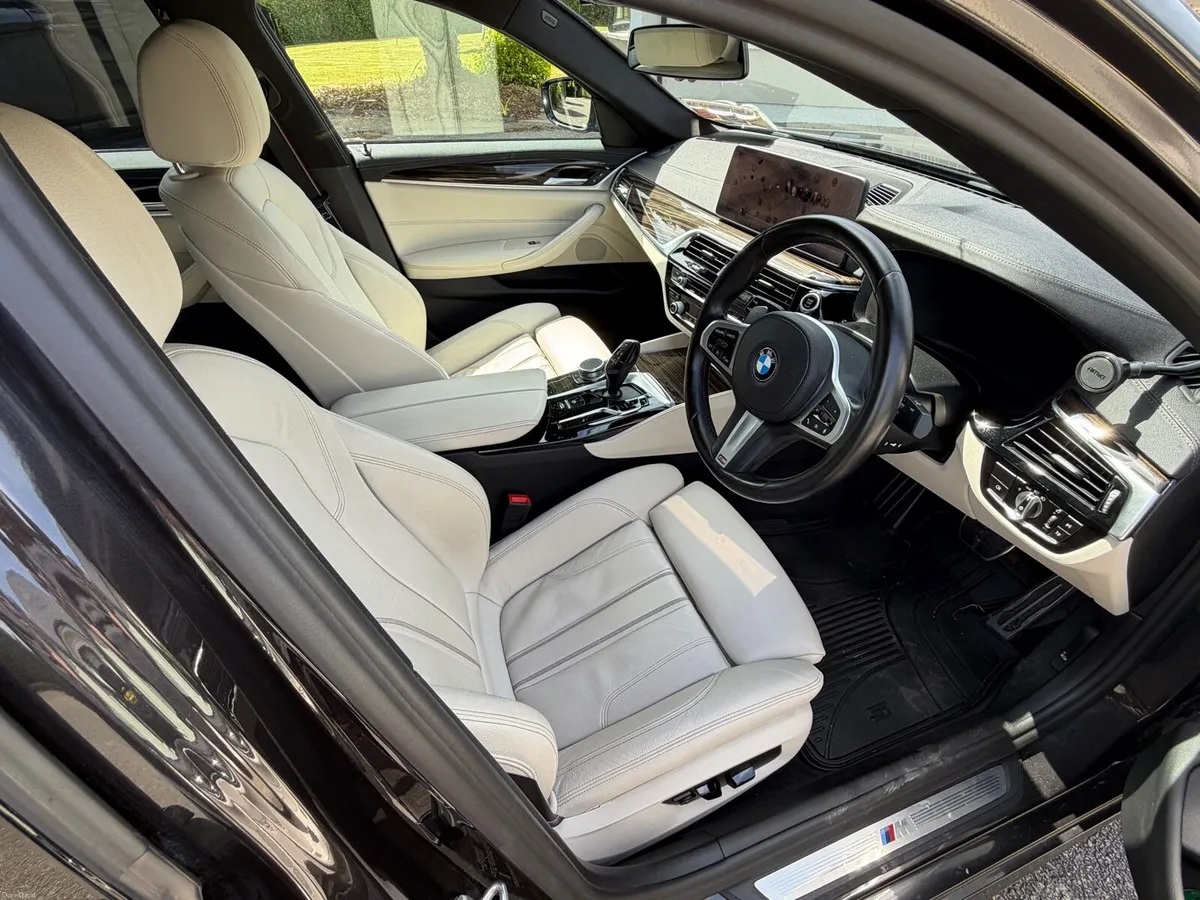 BMW 520d M SPORT PRO - Image 3