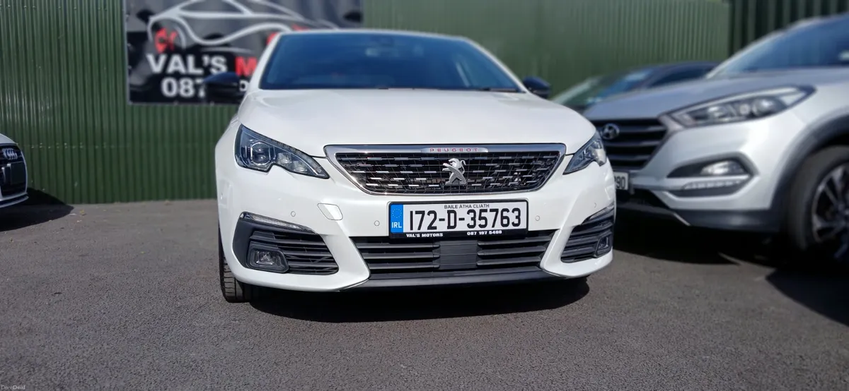 17 Peugeot 308 GT 2.0 Diesel  40.000km - Image 3