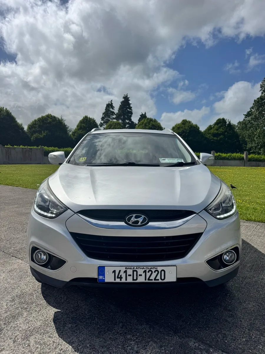 👌IX35 HIGH SPEC Exec/ Heated seats / Fresh NCT !! - Image 2