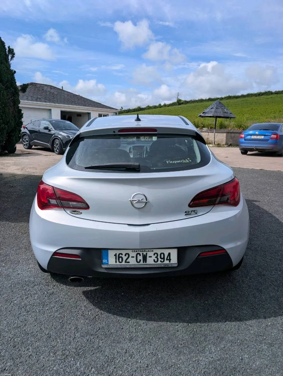 2015 Opel Astra 1.4 Petrol Automatic – Only 59,000 - Image 3