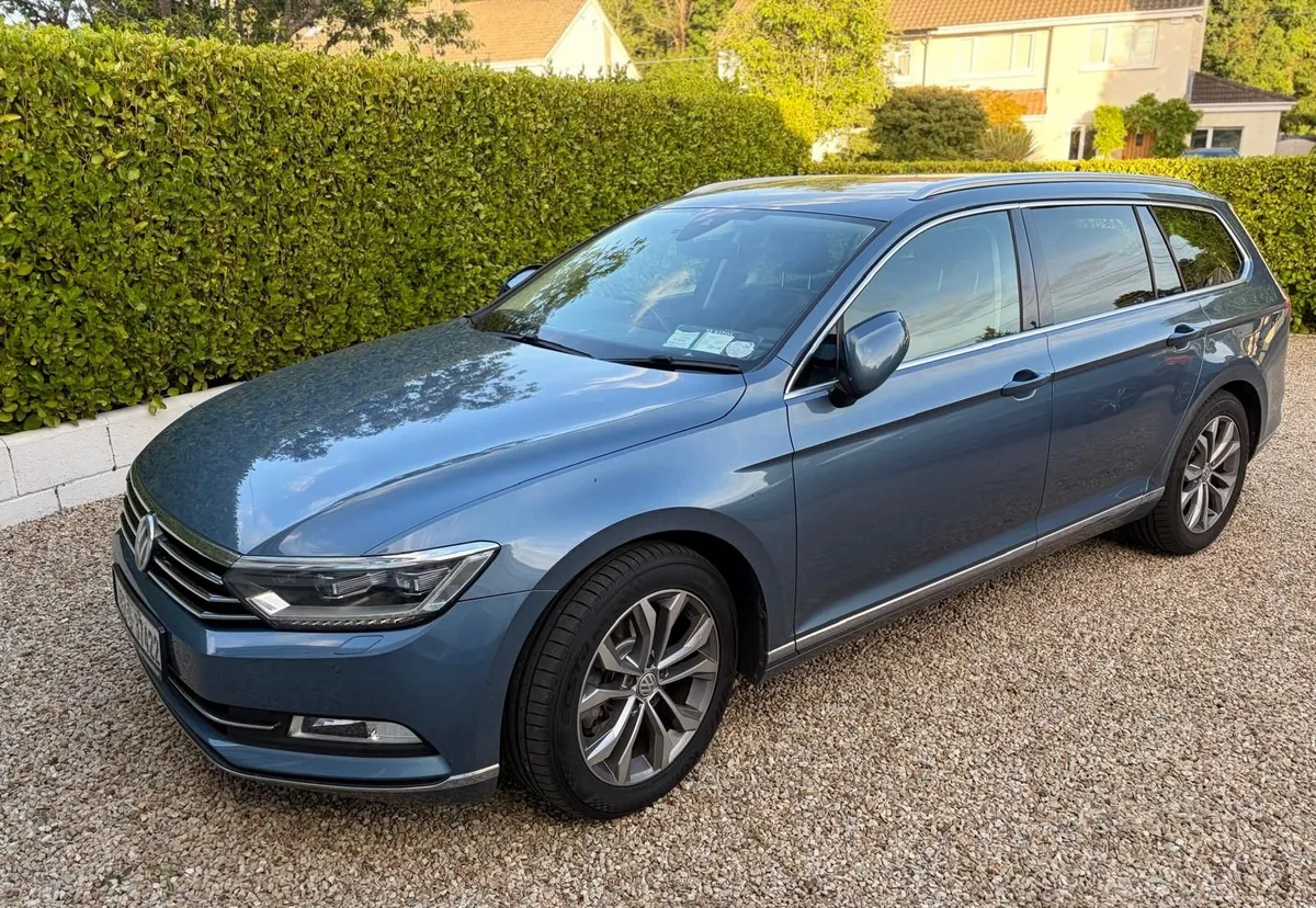 Volkswagen Passat 2016 Estate - Highline Edition - Image 1