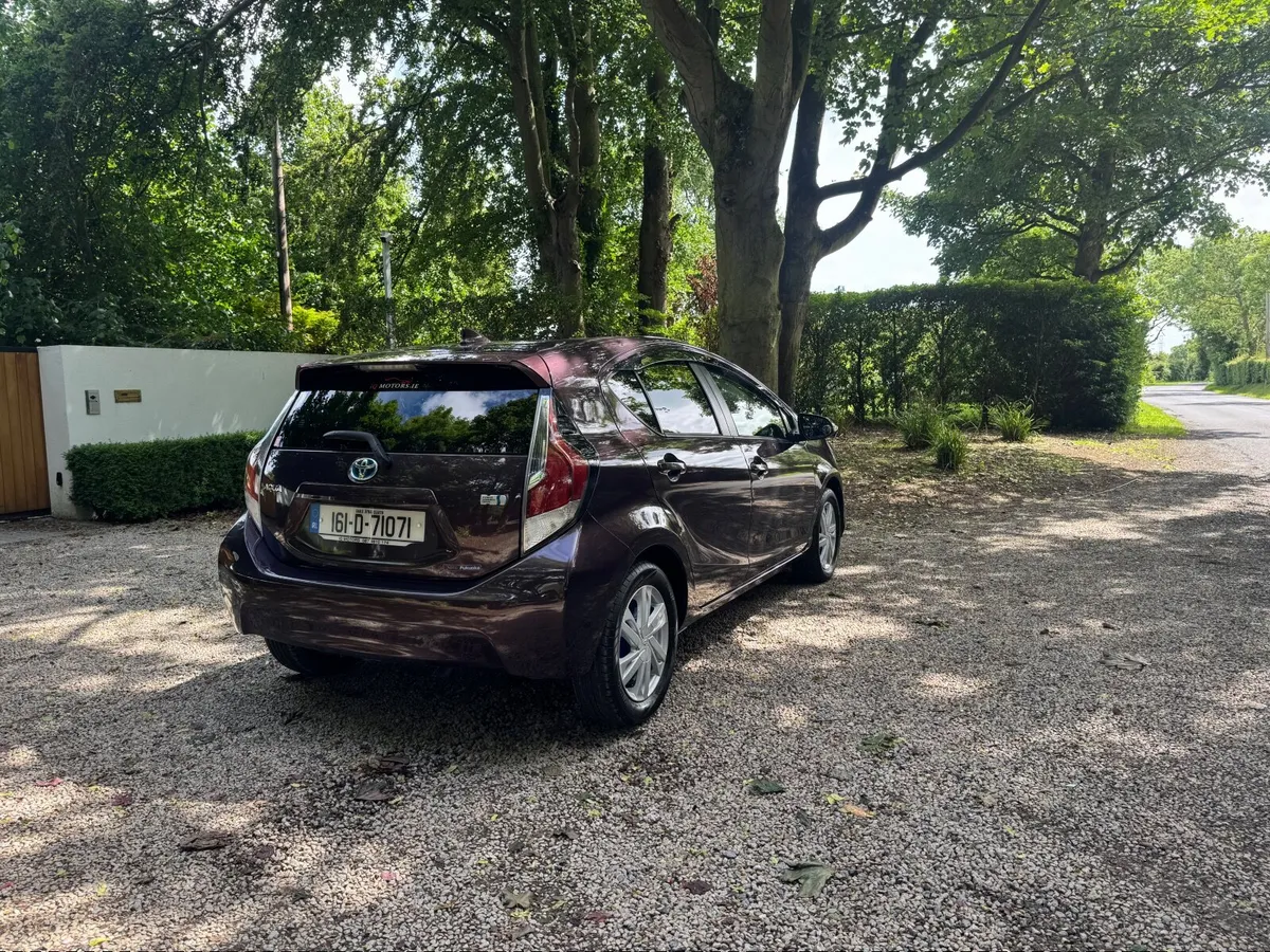 Toyota Aqua 2016 - Image 4