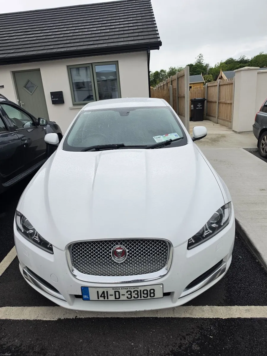 Jaguar XF 2014 - Image 6