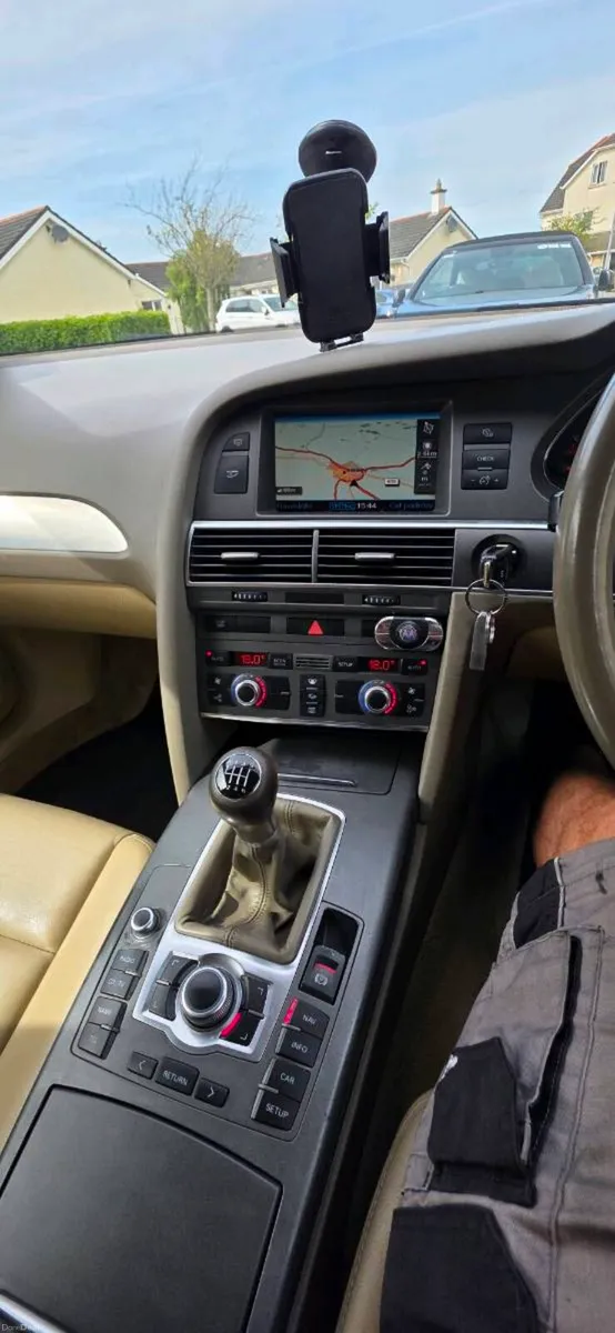 Audi A6 2006 ONE OWNER - Image 5