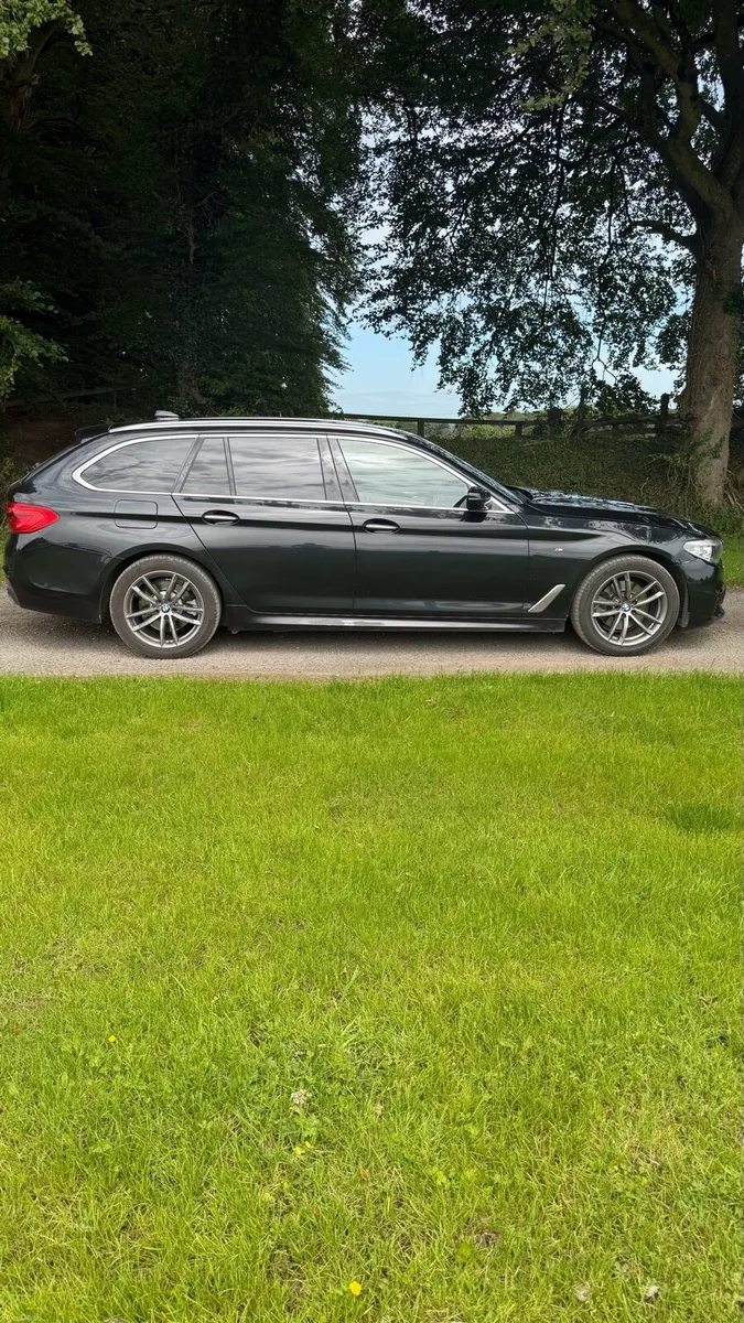 BMW 5 Series M-Sport Touring - Image 6