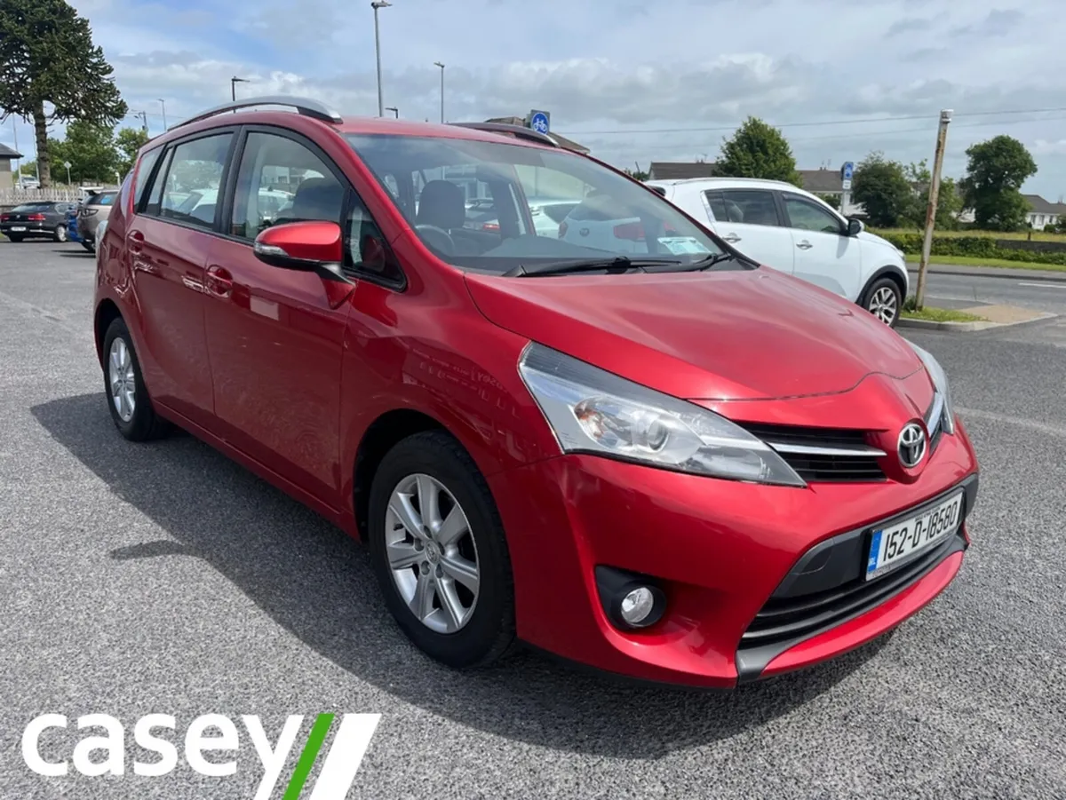 Toyota Verso 1.6 D-4D AURA 7S 4DR - Image 4