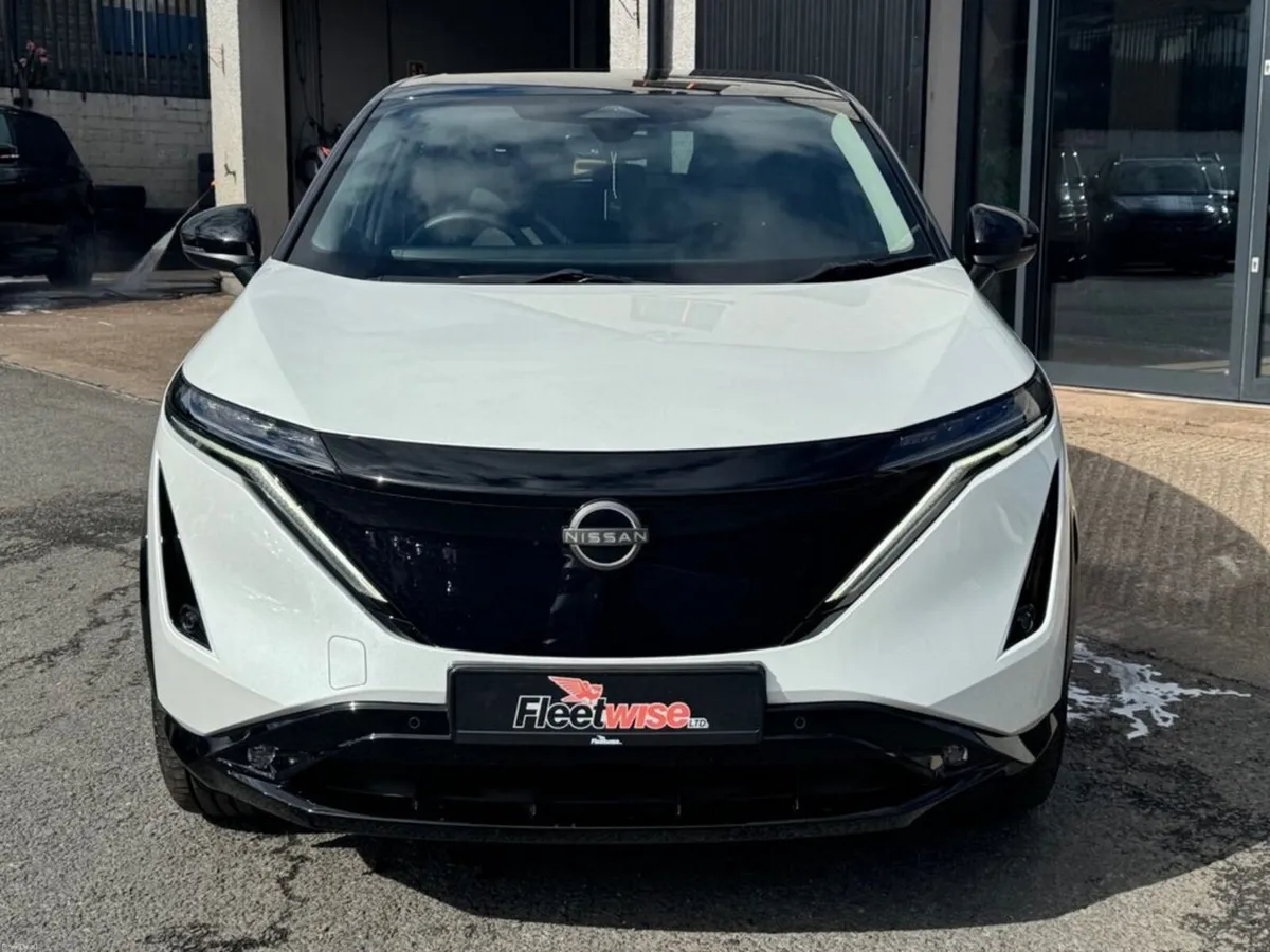 63kWh Advance SUV 5dr Electric Auto 7.4kW Charger - Image 2