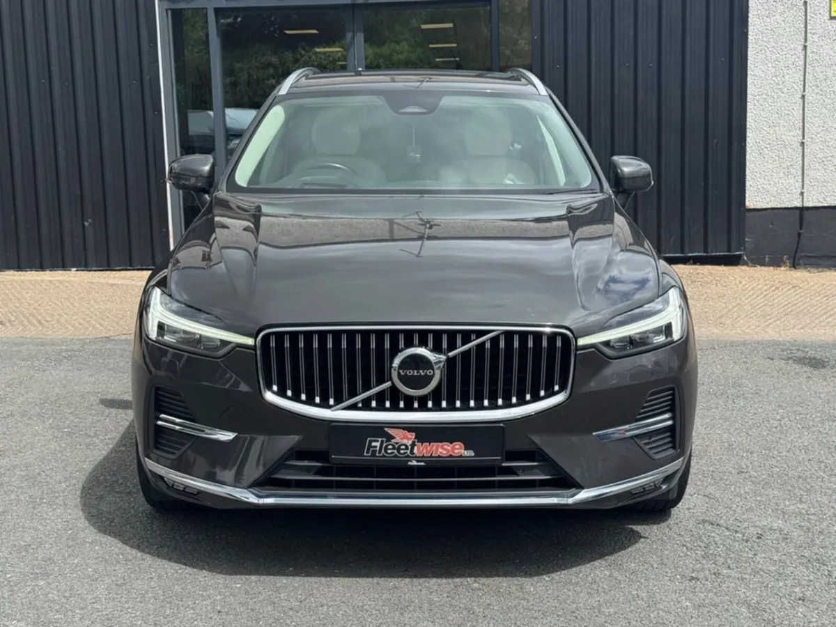2.0 B4 MHEV Inscription Pro SUV 5dr Diesel Hybrid - Image 2