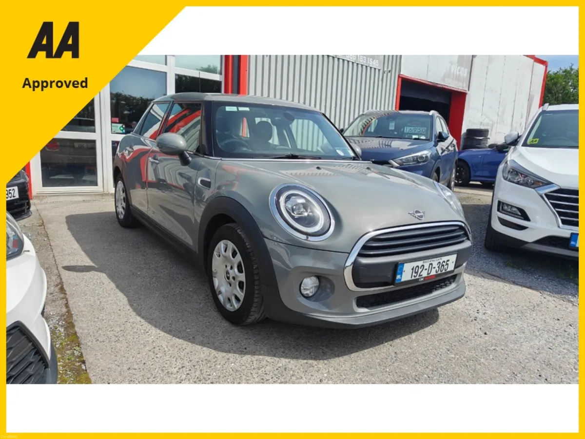 Mini Cooper CLASSIC CLA4 4DR ONE - Image 2