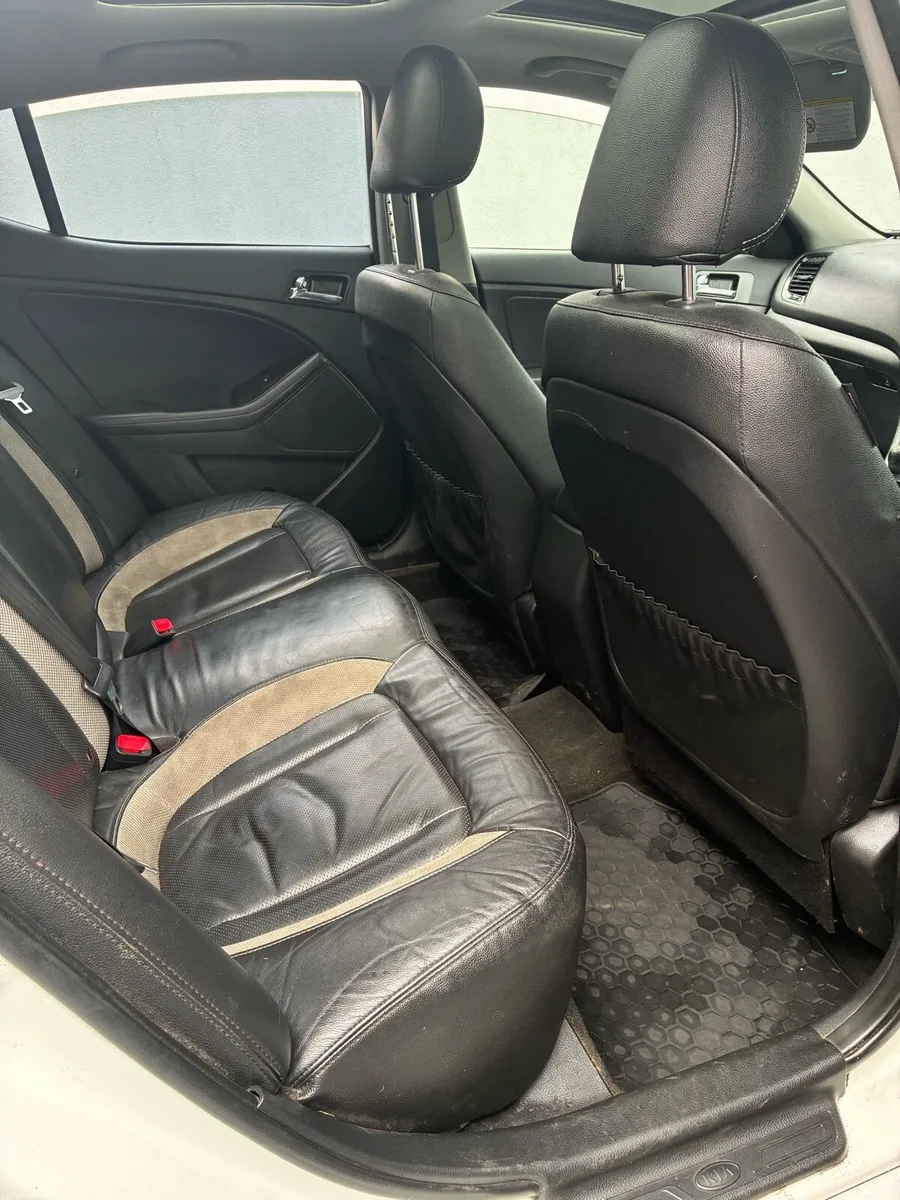 12 Kia optima - Image 2