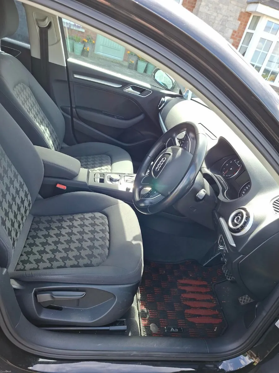 Audi A3 2016 - Image 5