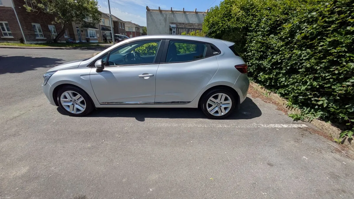 Renault Clio 2021 - Image 3