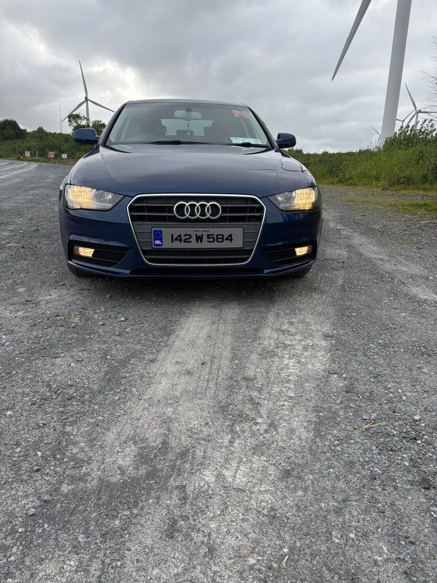 2014 Audi a4 - Image 4