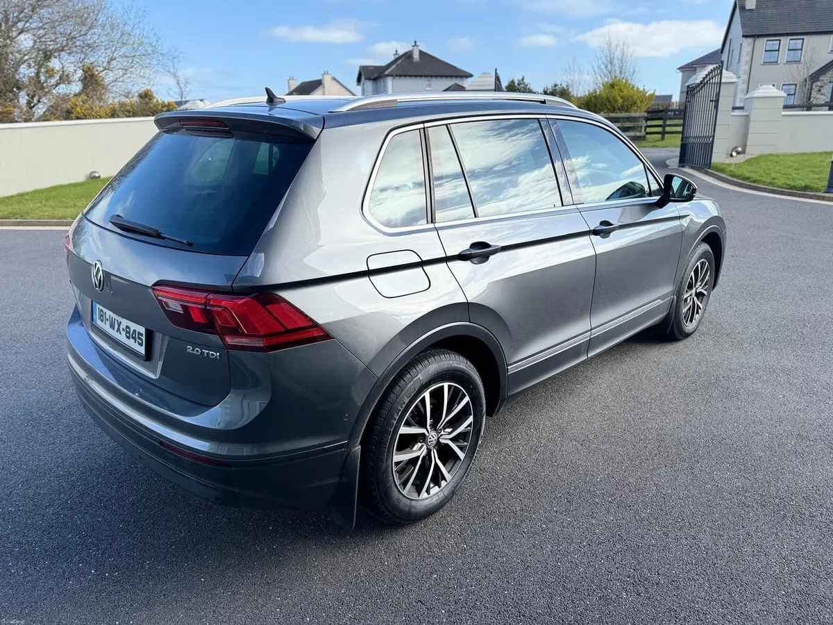 Volkswagen Tiguan - Image 3