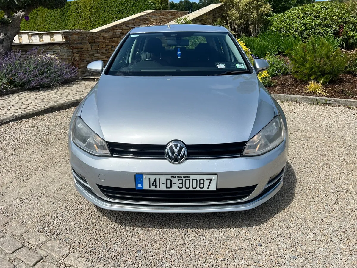 *VOLKSWAGEN GOLF HIGHLINE 1.6TDI* *NEW BELT/NCT* - Image 2