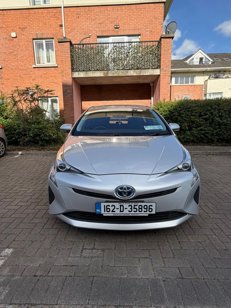 Toyota Prius 1.8L Hybrid – Excellent Condition - Image 1