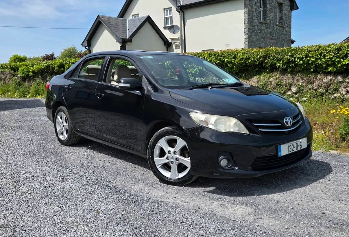 Toyota corolla - Image 1