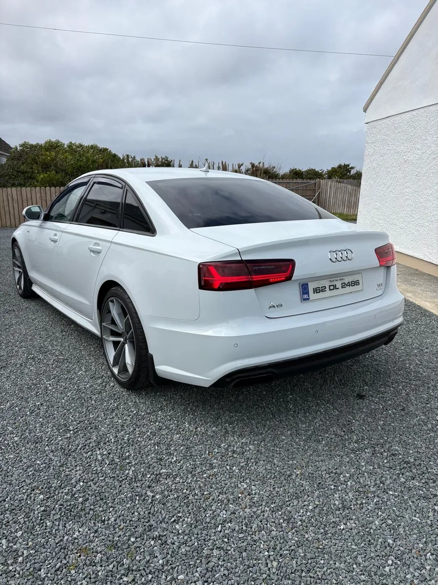 Audi S-Line Black Edition - Image 6