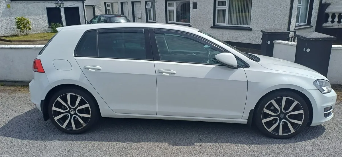 Volkswagen Golf mk7 bluemotion 150 bhp 2014 - Image 2