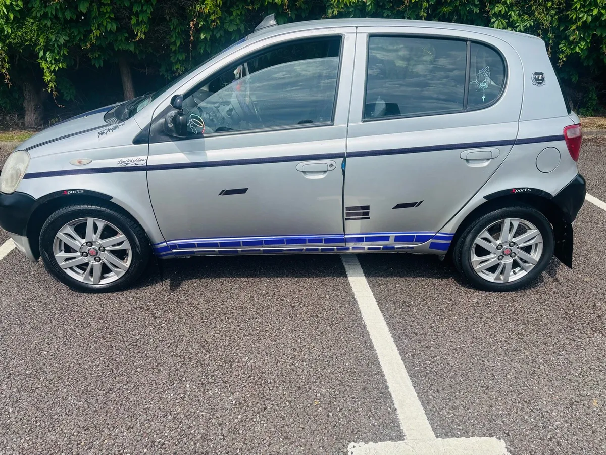 Toyota Yaris - Image 2