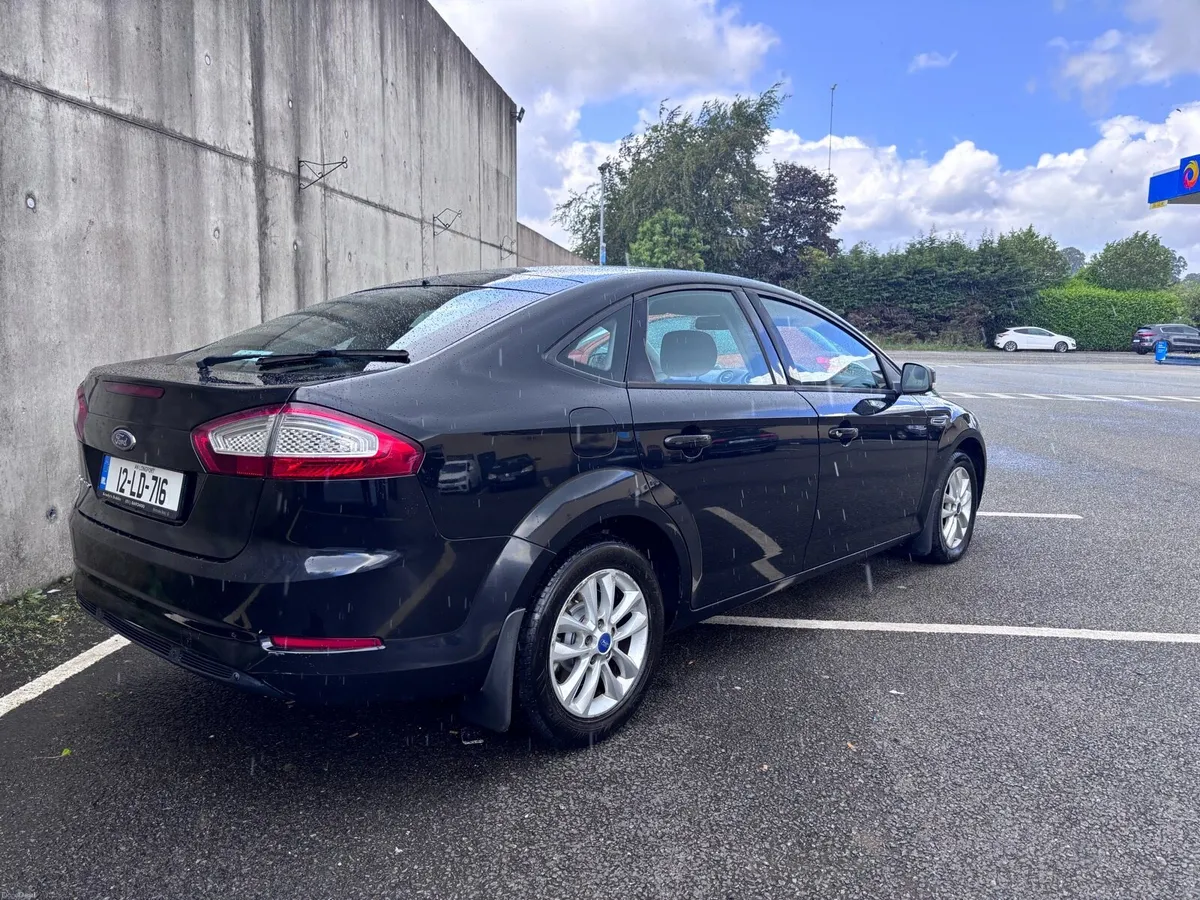 Ford mondeo - Image 2