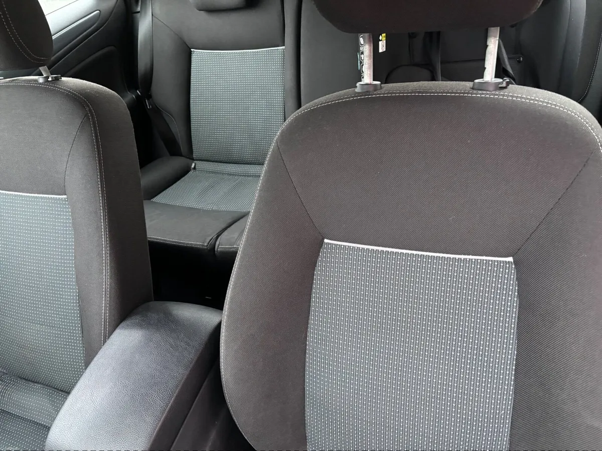 Ford Mondeo 2012 - Image 4