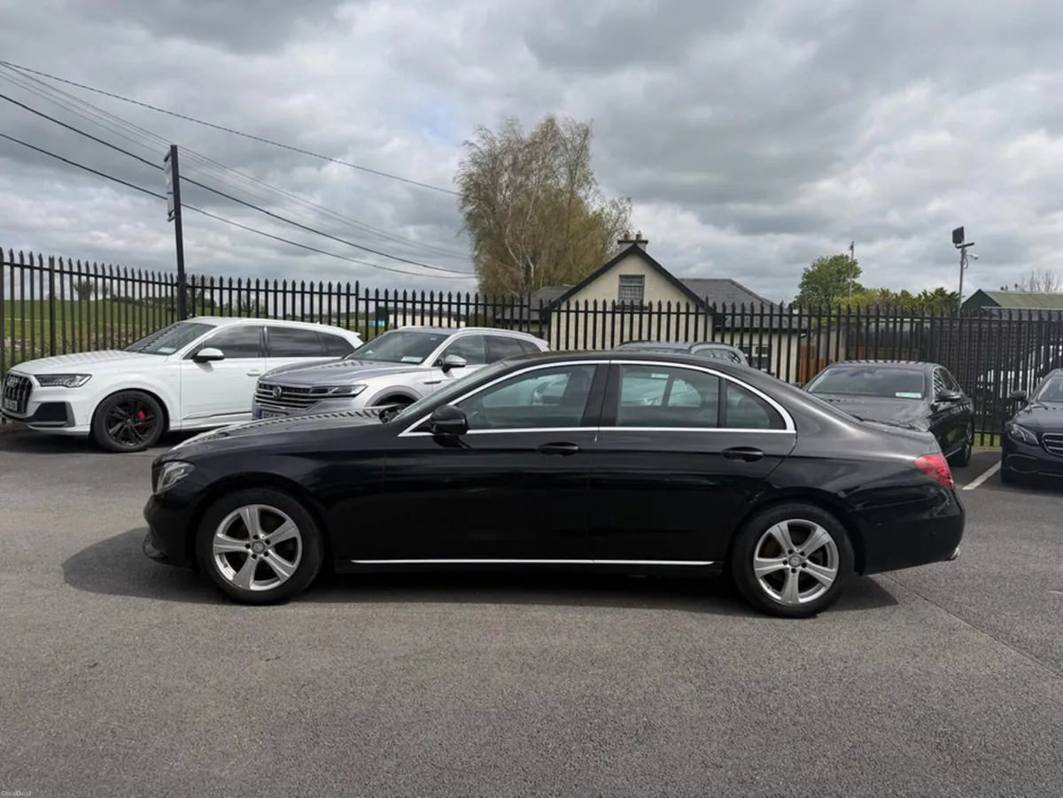 Mercedes-Benz E-Class 220 D SE EXECUTIVE 4DR AUTO - Image 3
