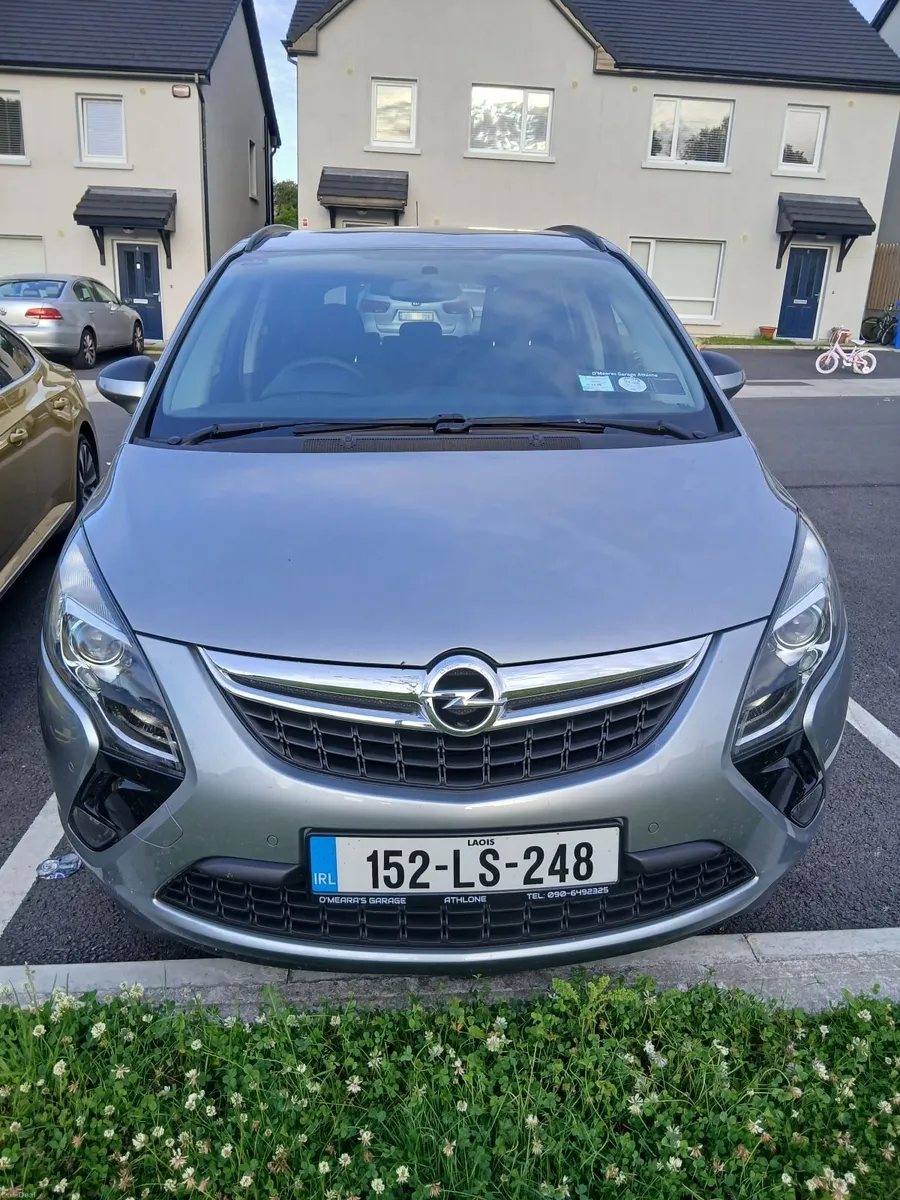Opel Zafira  - 7 Seater - Image 1