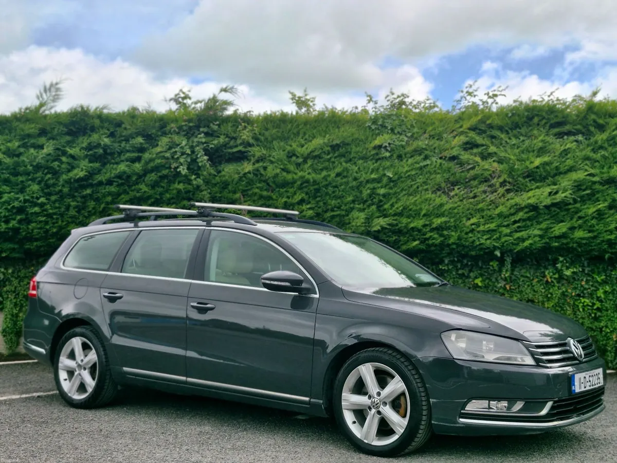 Volkswagen Passat - Image 1