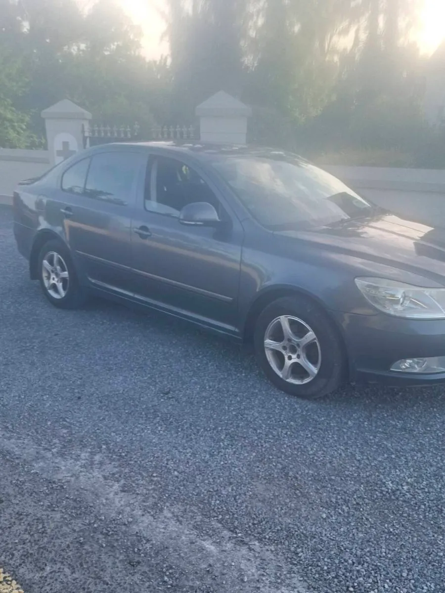 Octavia - Image 1